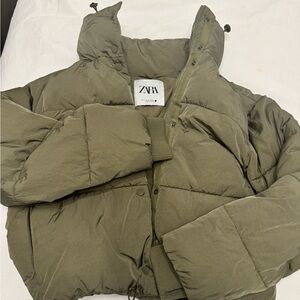 New Zara Puffer Jacket Size Small